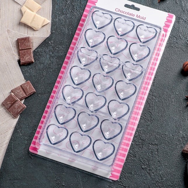 Форма поликарбонатная для шоколада "Сердца"  21 ячейка