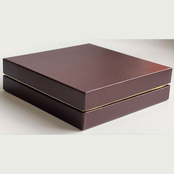 Коробка на 9 конфет ЛЮКС (шоколад/золото), 160*160*45 мм