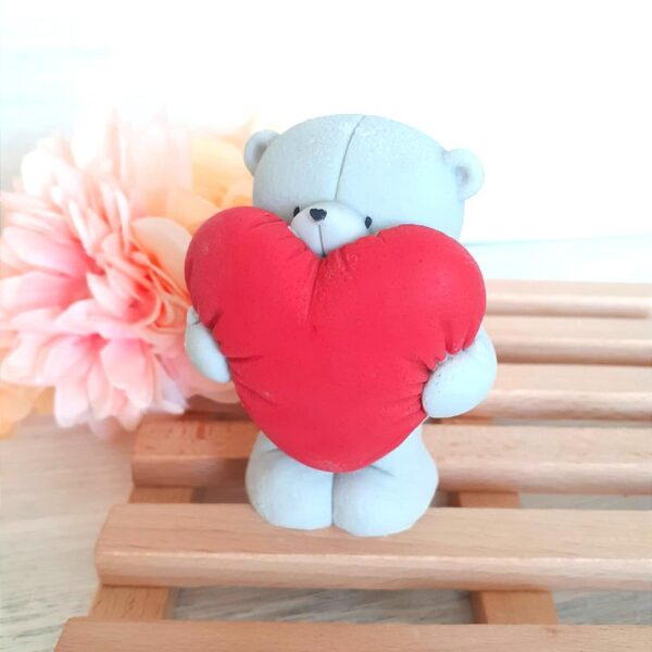 Фигурка Мишка с сердцем белый/красный 3D из глазури