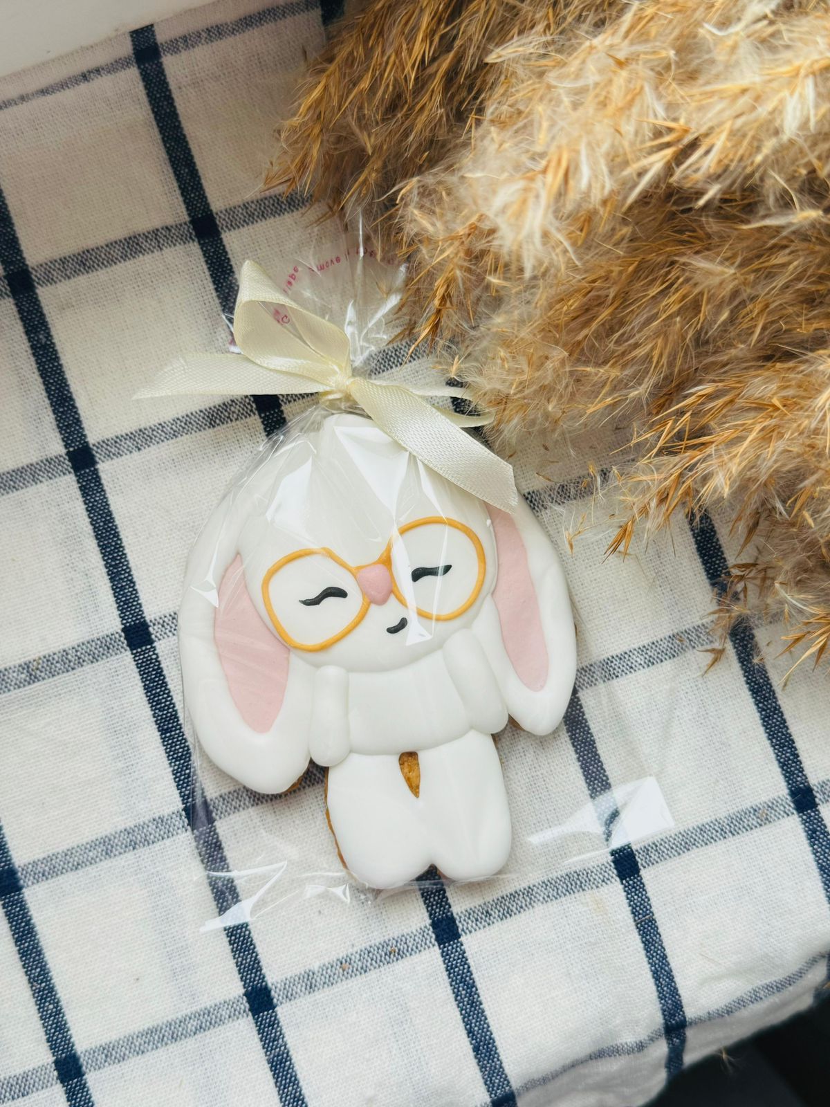 Пряник Зайка в очках Пряник Зайка в очках